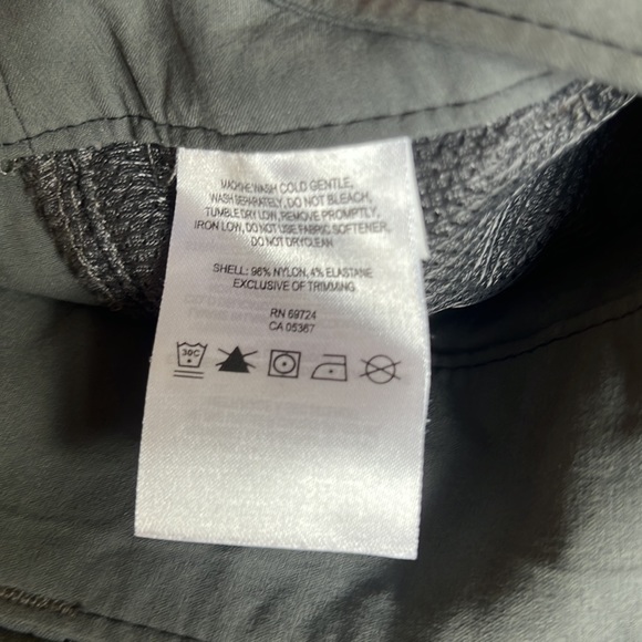 Columbia full length OmniShield hiking pants - Picture 5 of 7